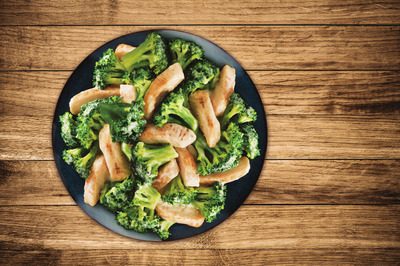 Organic Broccoli Crowns from Quality Foods